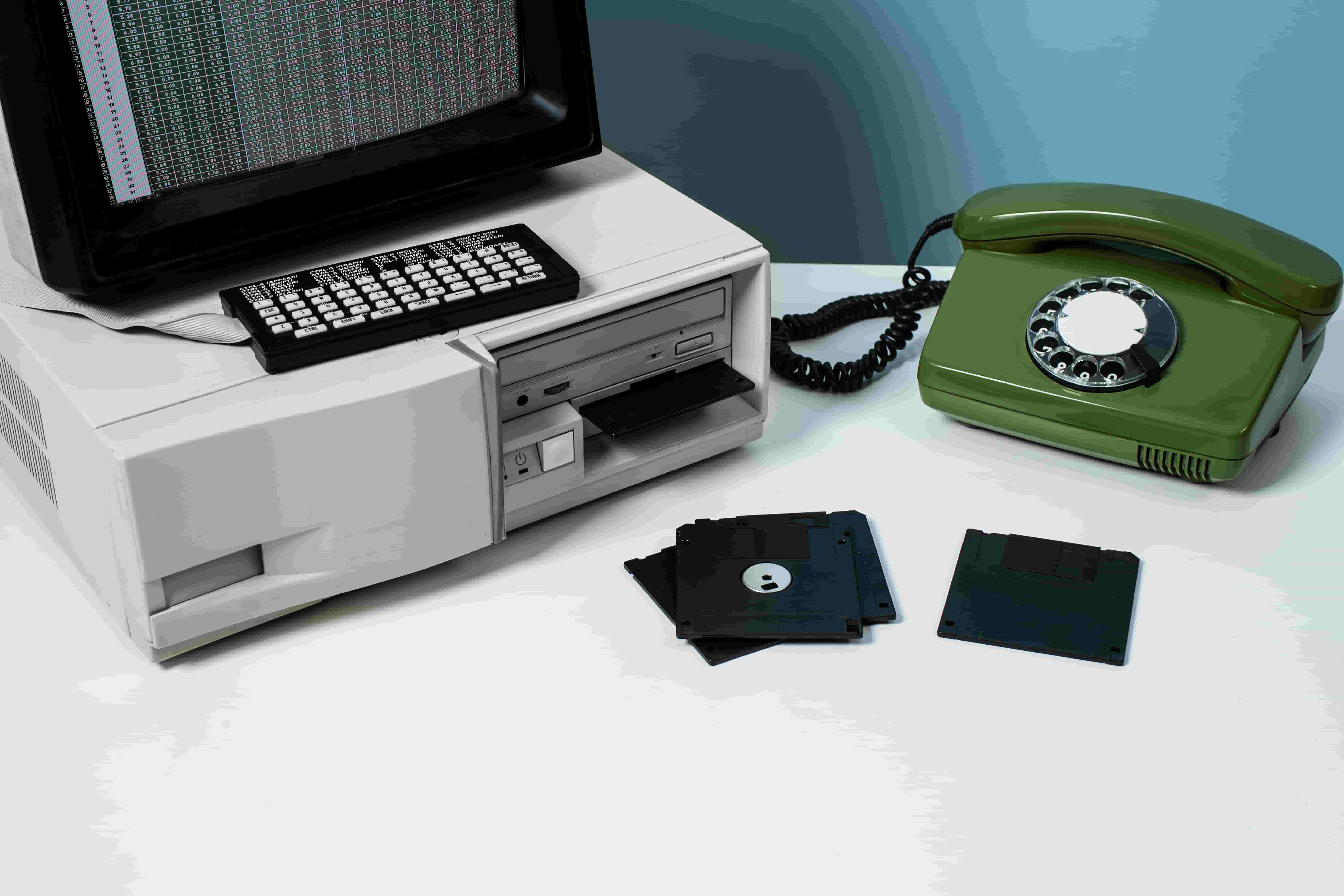 retro-computer-technology-with-monitor-hardware (1) (1).jpg